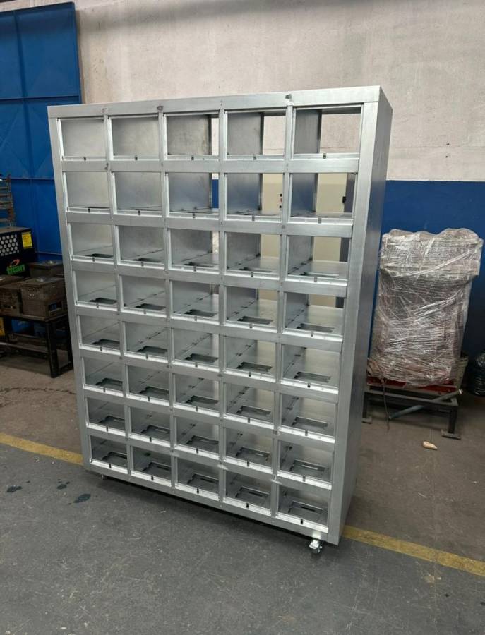 Rack Galvanizado com Prateleiras